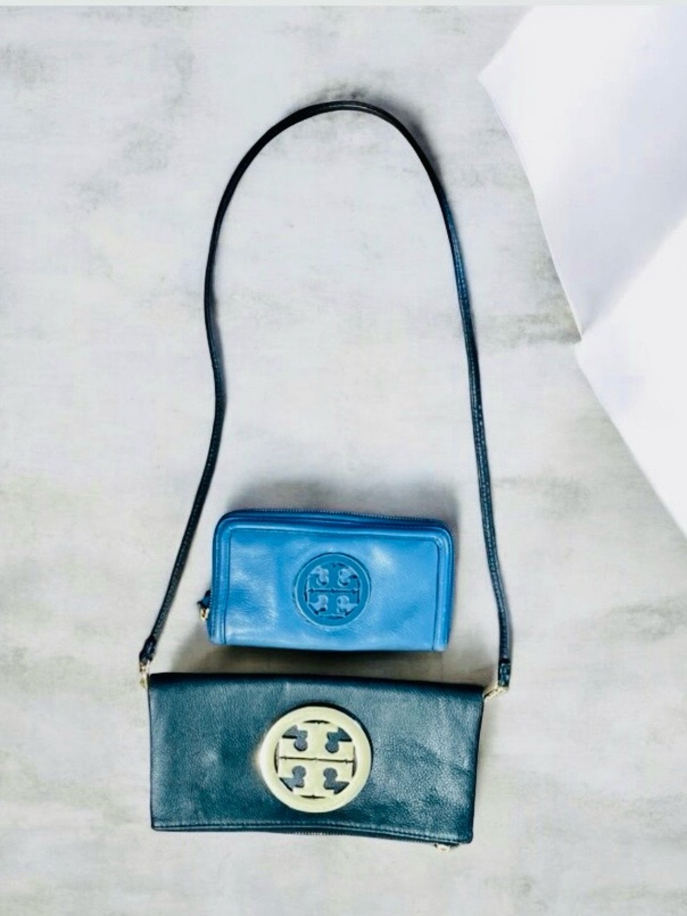 Tory Burch Black Leather Crossbody with Blue Detachable Wallet